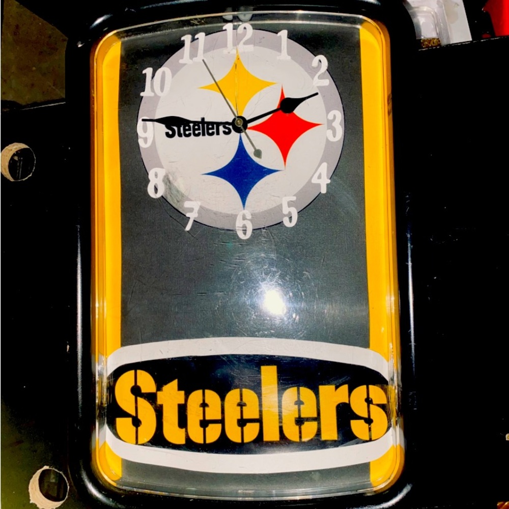 Steelers clock - Picture 2 of 2